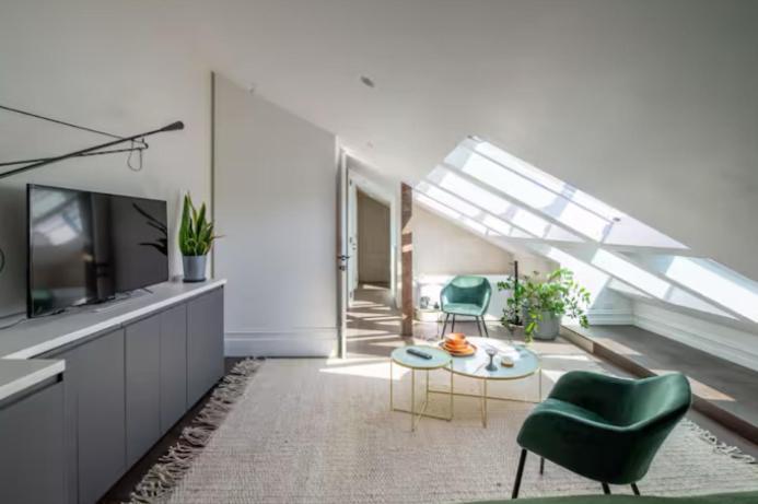 The Attic - Luxury Harbourside *
